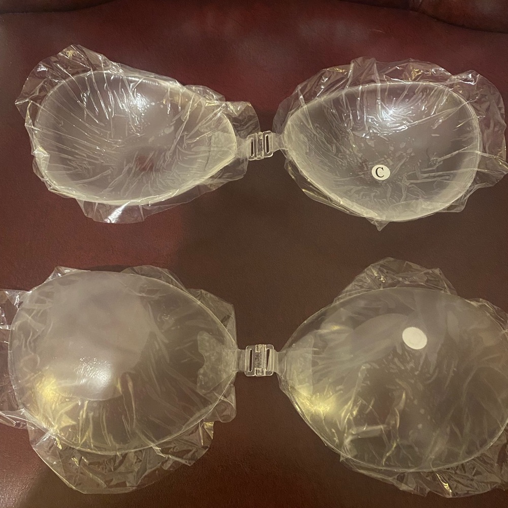 New WIomen’s Strapless Silicone Sticky Bra Size C